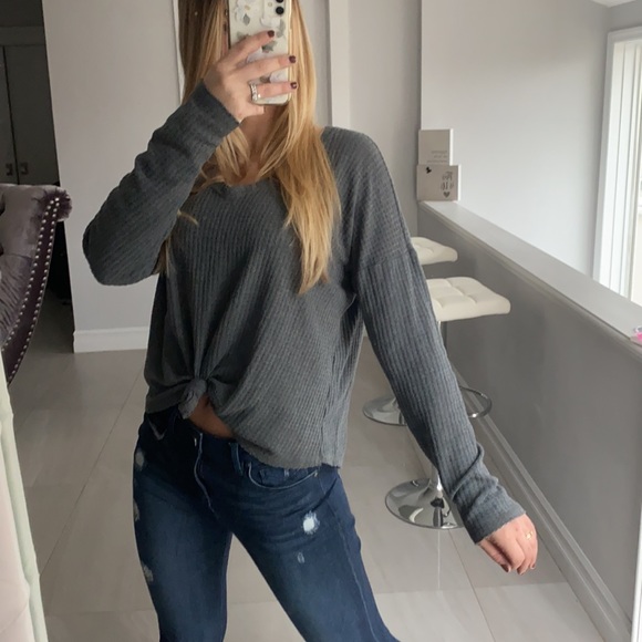 Knot Crop - Picture 6 of 10